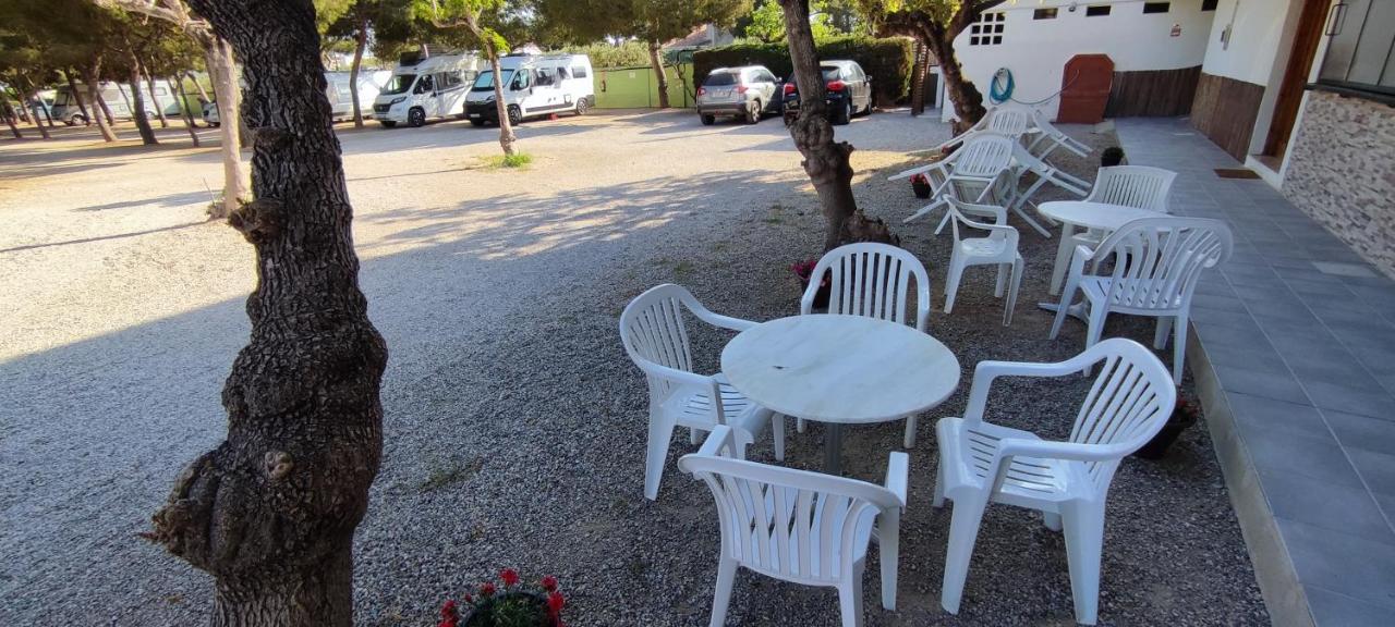 Ferienwohnung Area 340 Camper Park Roda de Bará Exterior foto